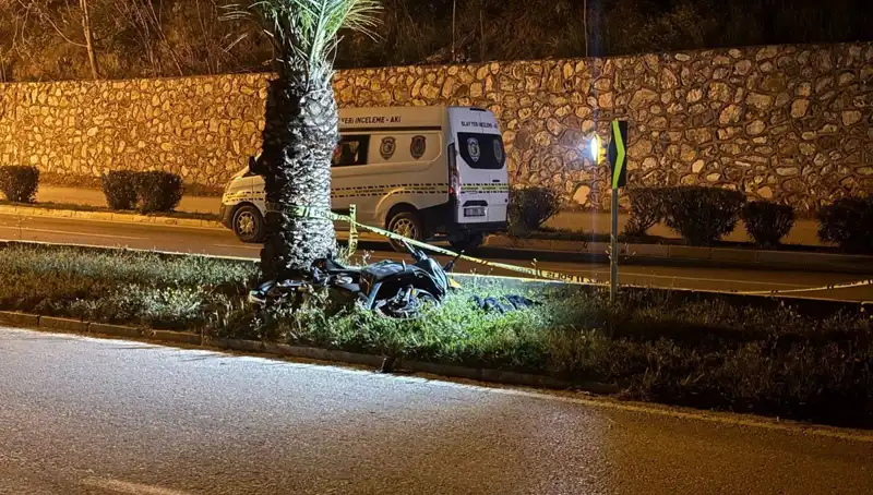 Tıp Fakültesi Öğrencisi Motosiklet Kazasında Hayatını Kaybetti: Genç Yaşam Yitişi