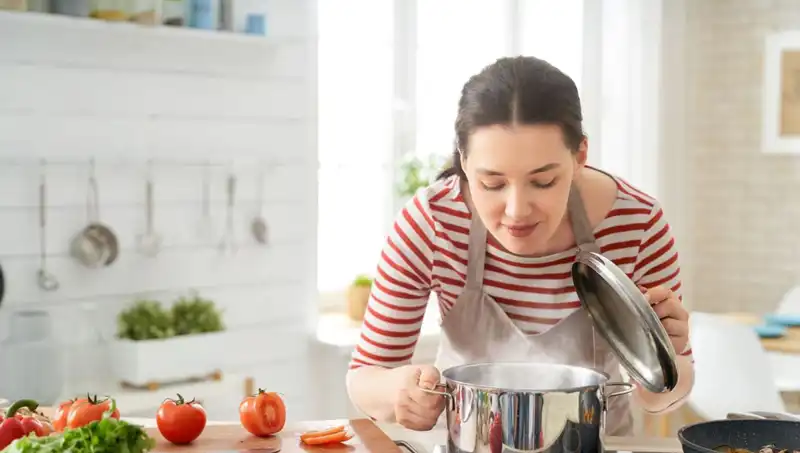 Yemek Hazırlarken Yapılan O Ölümcül Hatanın Riskleri