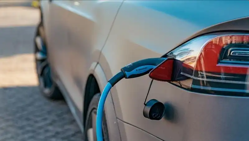 Elektrikli Araç Pazarında Düşüş: Alıcılar Neden Vazgeçiyor?