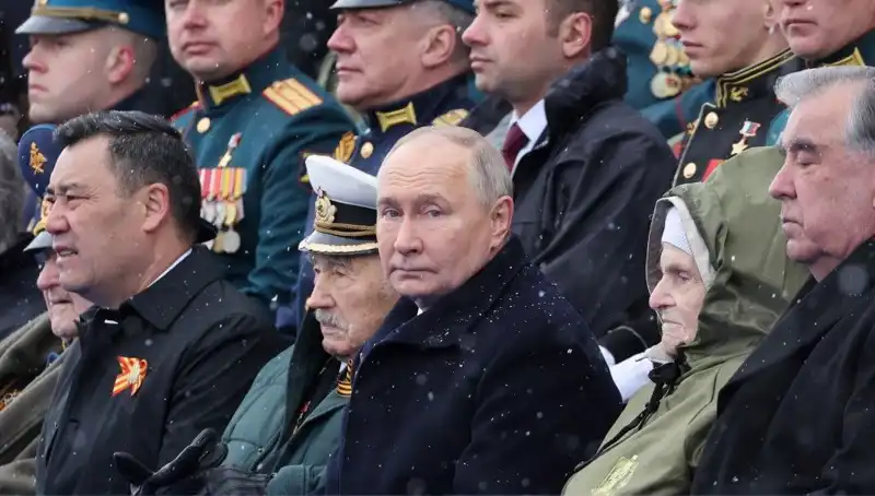 Rus Ordusu Genişliyor: Putin'in Stratejik Hareketleri ve Son Gelişmeler
