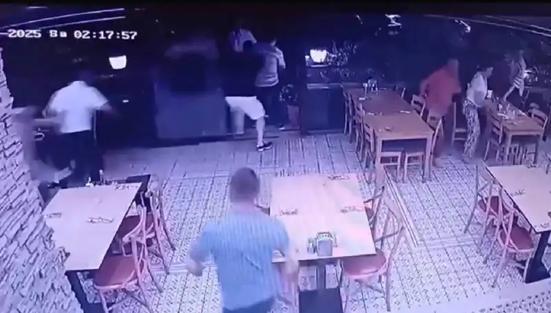 Deprem Anında Güvenlik Kemarı: Hayatta Kalma Stratejileri ve Önlemler