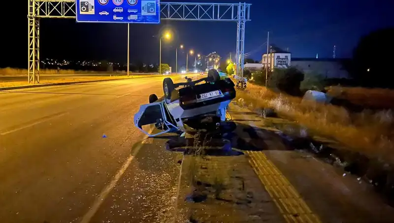 TIR'ın Sıkıştırdığı Otomobil Takla Attı: Kazada Bir Yaralı