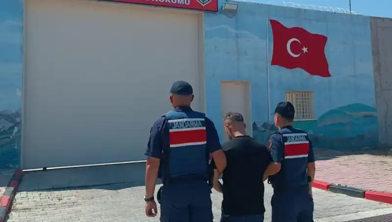 Afyon'da Suç Kayıtlarıyla Aranan 9 Kişi Ele Geçirildi!