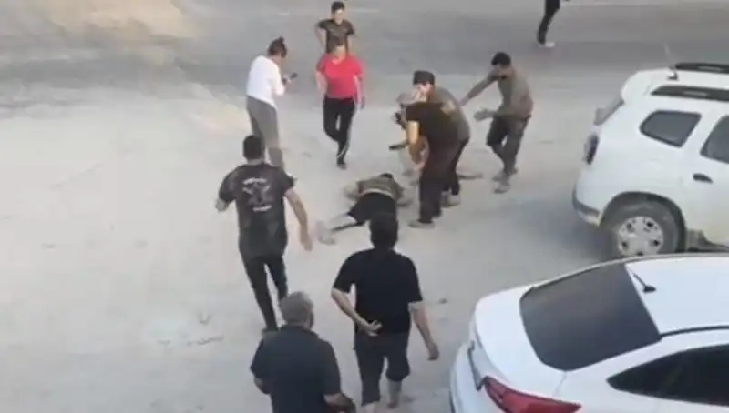 Hatay’da Kavga Faciası: Araya Giren Genç Hayatını Kaybetti