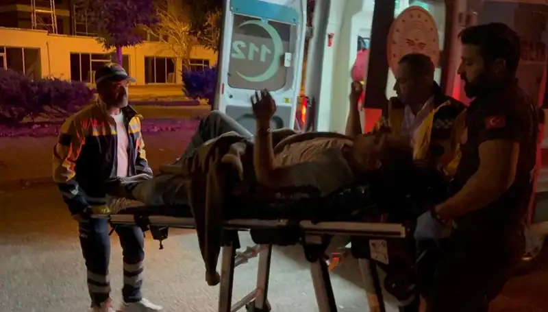 Polisten Kaçmaya Çalışan Genç, Kaza Sonrası Hayata Tutundu