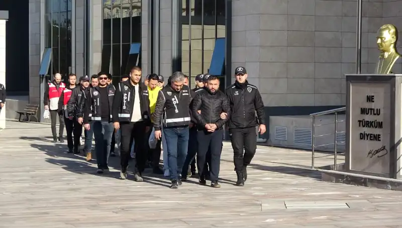Balyozla Kavga Eden Şüpheliler Serbest Kalınca Şehirde Gerginlik Artacak mı?