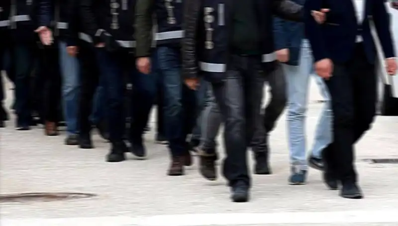 Sosyal Medya Tuzakları: "Balkız" Profilinin Arkasındaki Gaspçıların Hikayesi