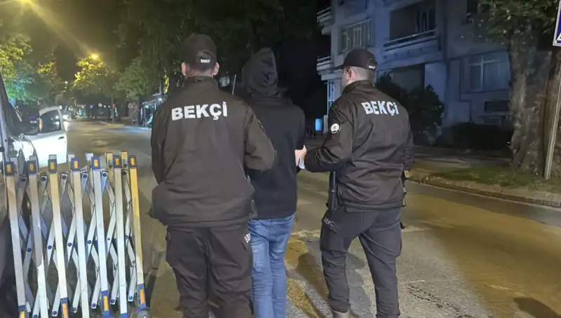 Edirne'de Düzensiz Göçmen Operasyonu: 4 Tutuklama Gerçekleşti