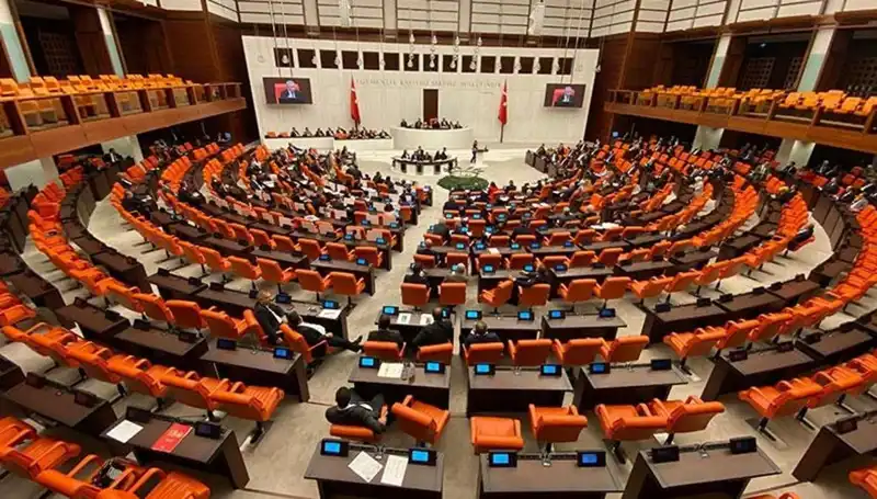 Emekli İkramiyeleri Artıyor: TBMM'de İlk Adımlar Atıldı