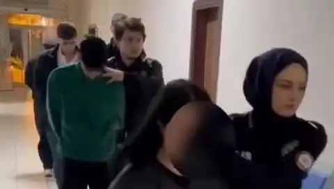 Silah Zoruyla Cep Telefonu Gasp Eden Şebeke Çökertildi