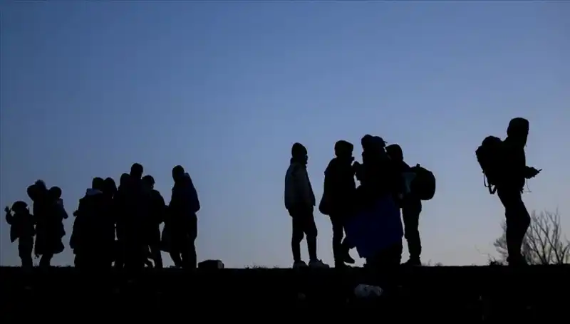 Edirne'de 21 Düzensiz Göçmen Yakalandı: Sınır Güvenliği Artırılıyor