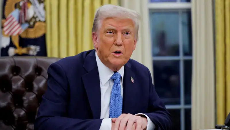 Trump’tan Sert Açıklama: İran Petrolü Alan Ülkelere Yaptırım Kapıda!