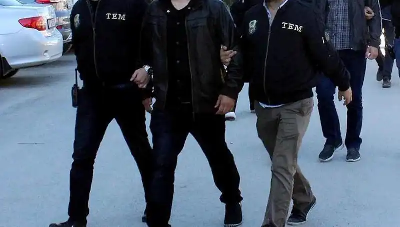 İstanbul’da Terör Operasyonu: 14 Şüpheli Gözaltında!