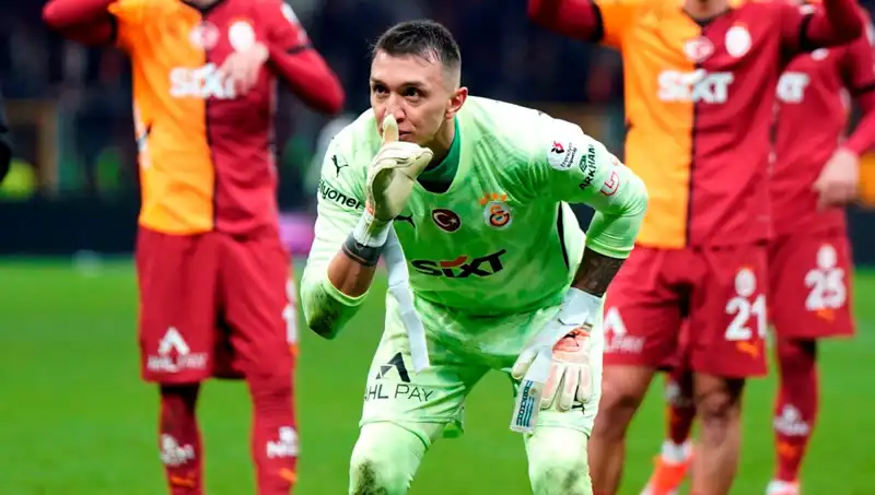 Muslera'nın Yerini Alacak İsim Belli Oluyor: Galatasaray'da Yeni Dönem