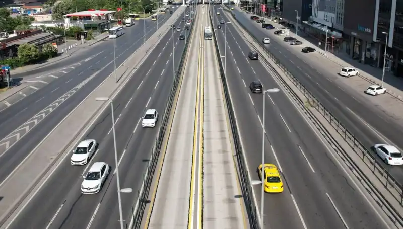 İstanbul’da Bayramda Boş Kalan Yollar: Huzurlu Tatil Manzaraları