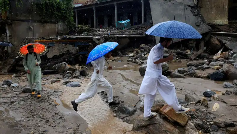 Pakistan'da Sel Felaketi: DSÖ’den Hayati Tıbbi Yardım Müdahalesi