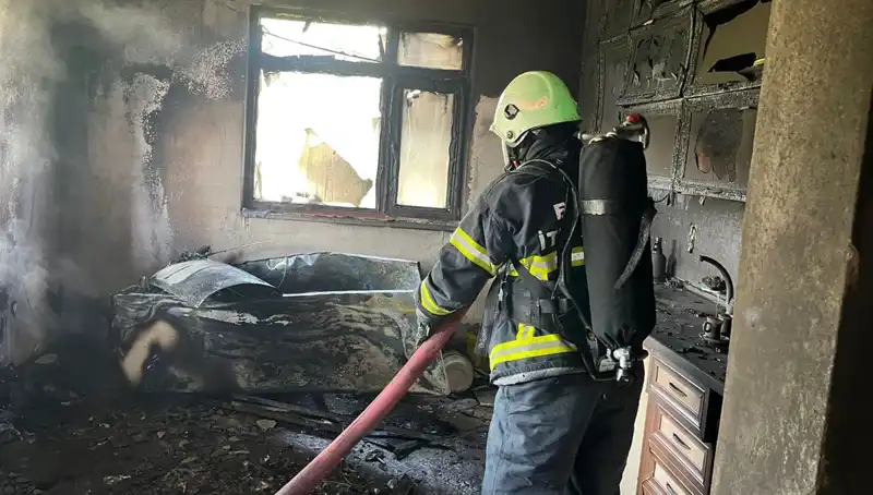 Yangın Mutfağı Kül Etti: Efsanevi Restoran Bir Anda Alevlere Teslim Oldu